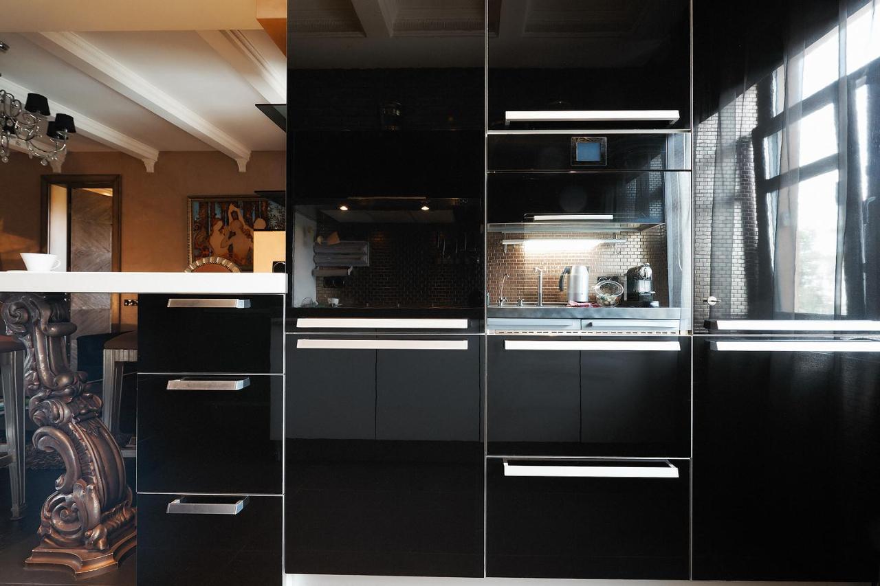 So Fashionable Apartment In The Heart Of Мінськ Екстер'єр фото